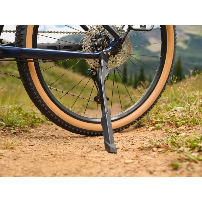 Rower MTB Giant Talon 0 Ultra Navy - widok stopki