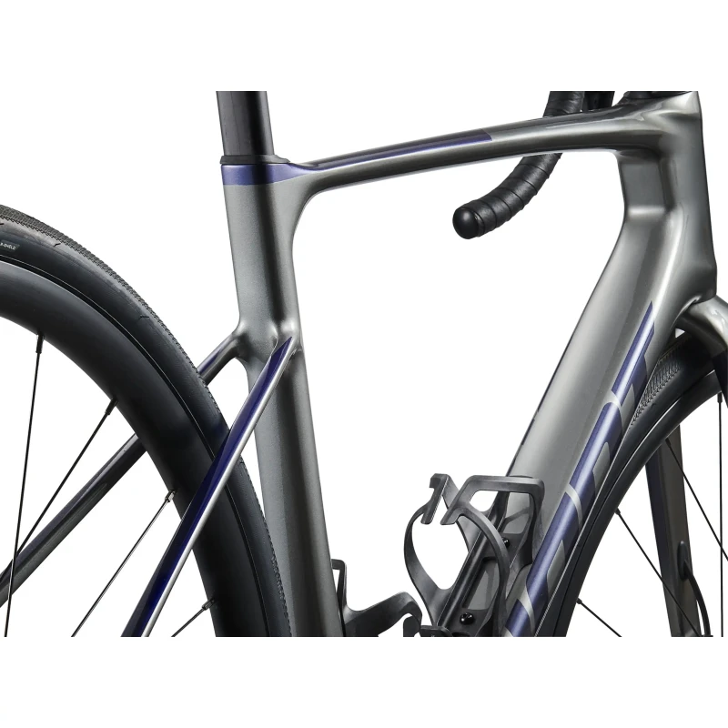 Rower szosowy Giant Defy Advanced 1 Charcoal:Milky Way - rama z akcesoriami