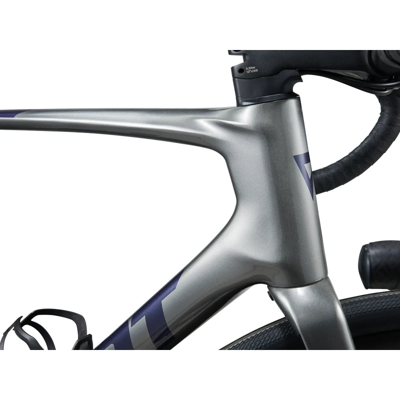 Rower szosowy Giant Defy Advanced 1 Charcoal:Milky Way - wspornik kierownicy