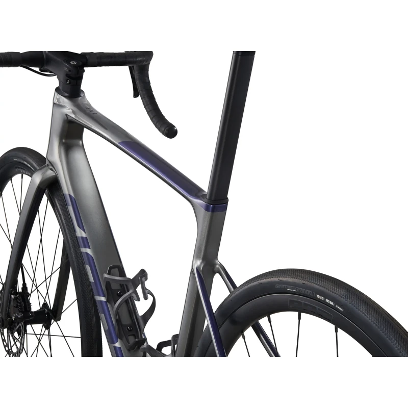 Rower szosowy Giant Defy Advanced 1 Charcoal:Milky Way - wspornik siodła i rama