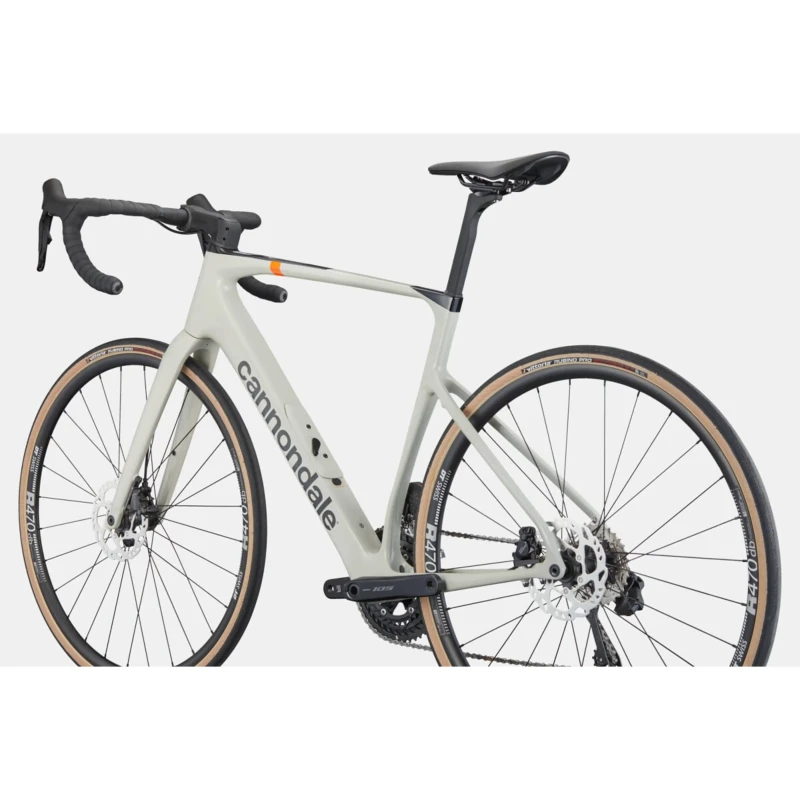 Rower szosowy Cannondale Synapse Carbon 4 Szary - widok roweru