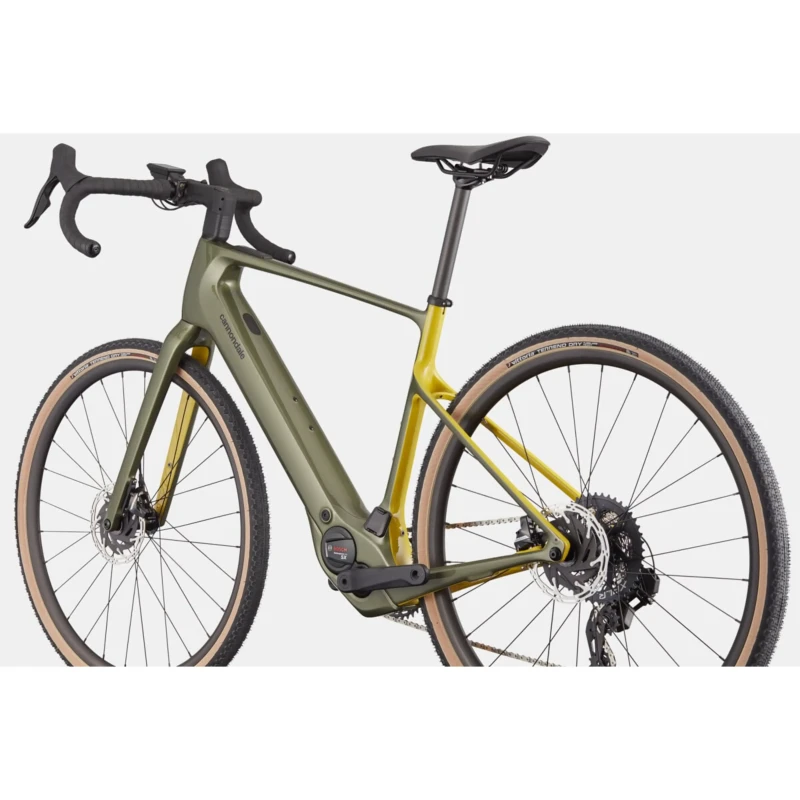Rower elektryczny Cannondale Synapse Neo Allroad 2 Oliwkowy - widok z tyłu