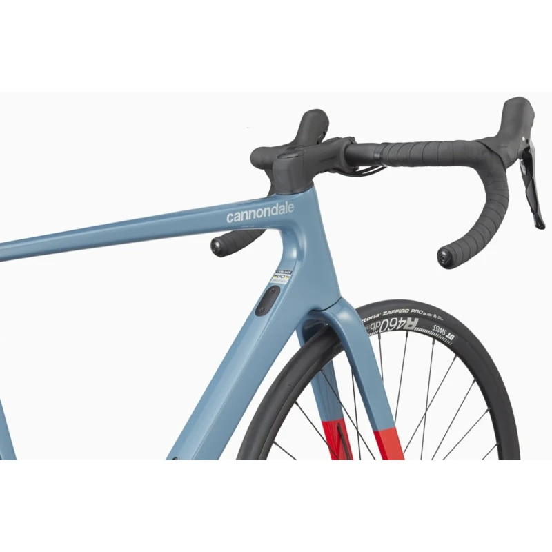 Rower szosowy Cannondale SuperSix EVO 4 Niebieski - widok ramy i kierownicy