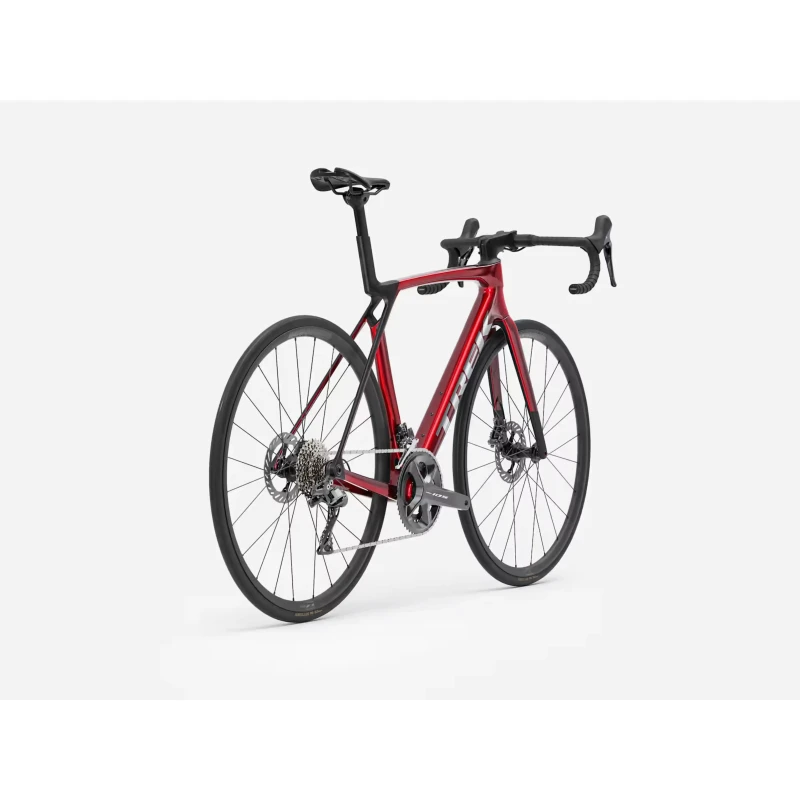 Rower szosowy Trek Madone SL 5 Gen 8 2026 Czerwony - widok z tyłu