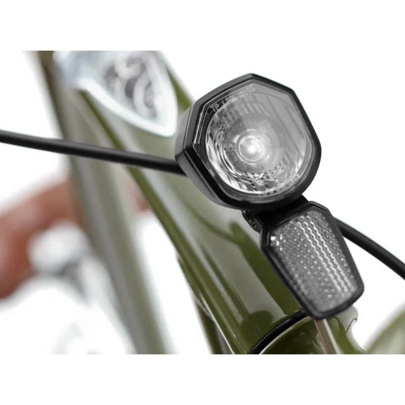 Rower elektryczny Electra Townie Go! 5i EQ Zielony - lampka przednia