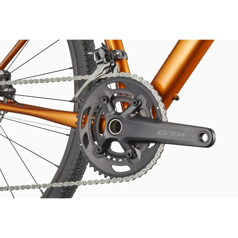 Rower gravel Cannondale Topstone 1 Pomarańczowy - widok korby