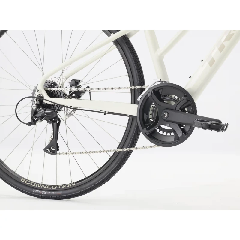 rower-fitness-trek-fx-1-o-srednim-przekroku-gen-4-bialy-5.webp