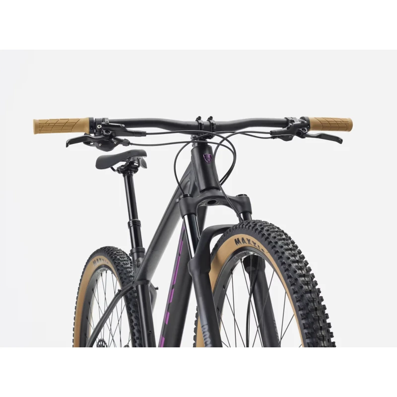 rower-mtb-trek-marlin-7-gen-3-czarny-4.webp