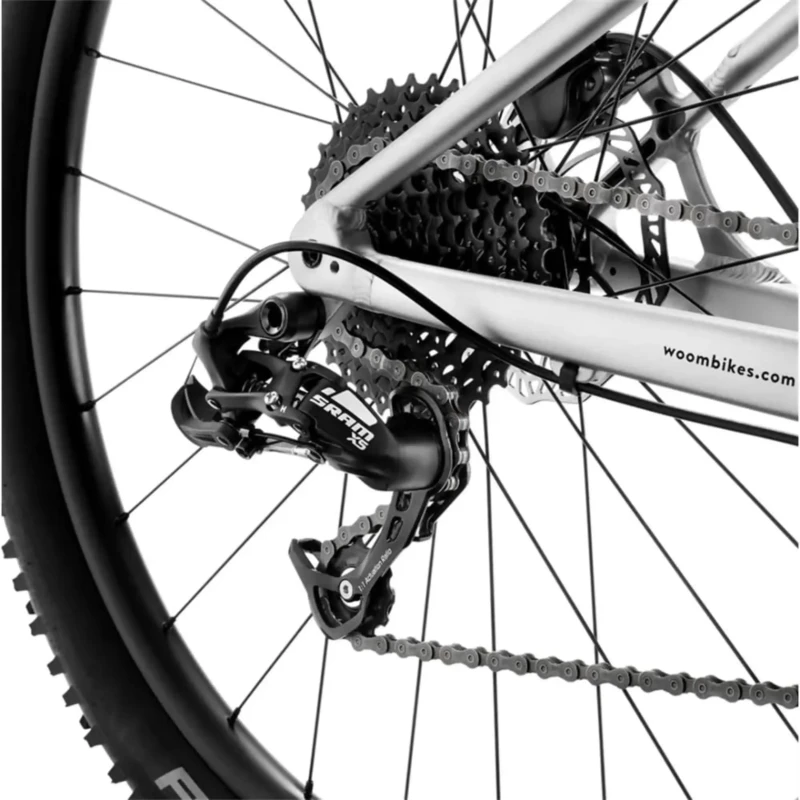 Rower młodzieżowy Woom Off 6 Czarny - widok koła