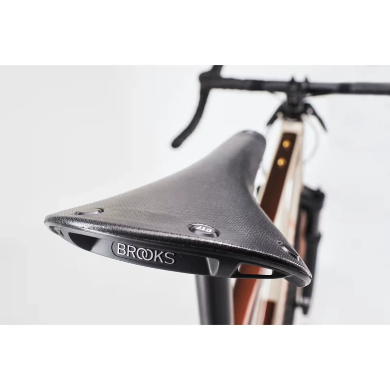 Rower gravel Diamant 140 Brązowy - widok siodełka