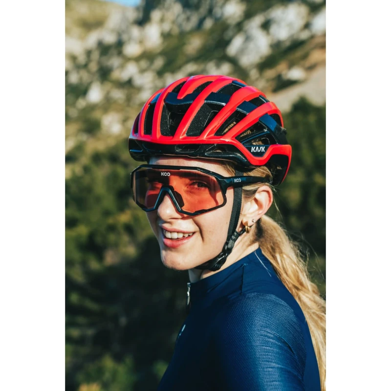 kask-rowerowy-kask-valegro-czerwony-5.webp