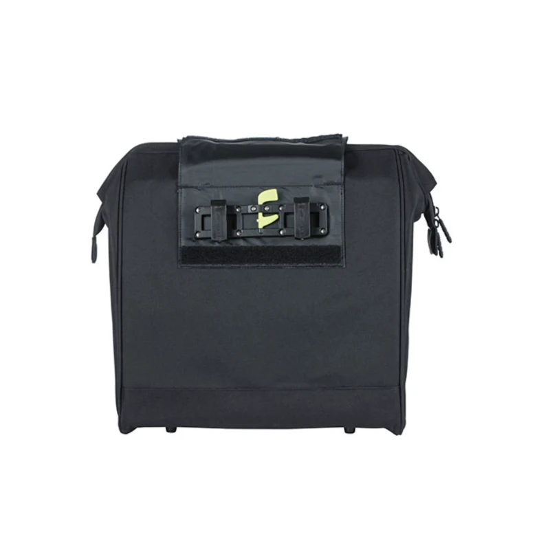 Basil-City-Torba-Grand-Shopper-Black-4.webp