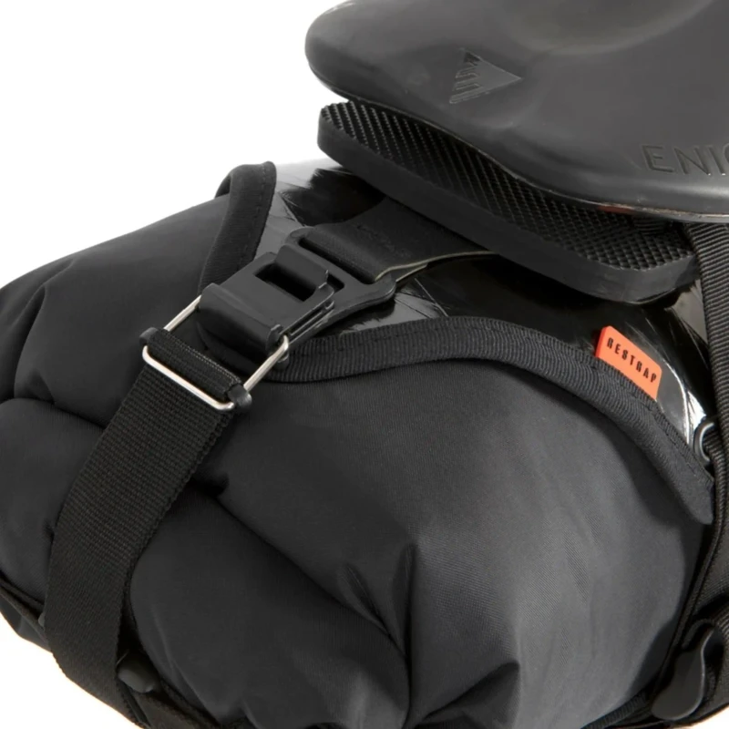 torba-podsiodlowa-restrap-race-saddle-bag-7l-4.webp