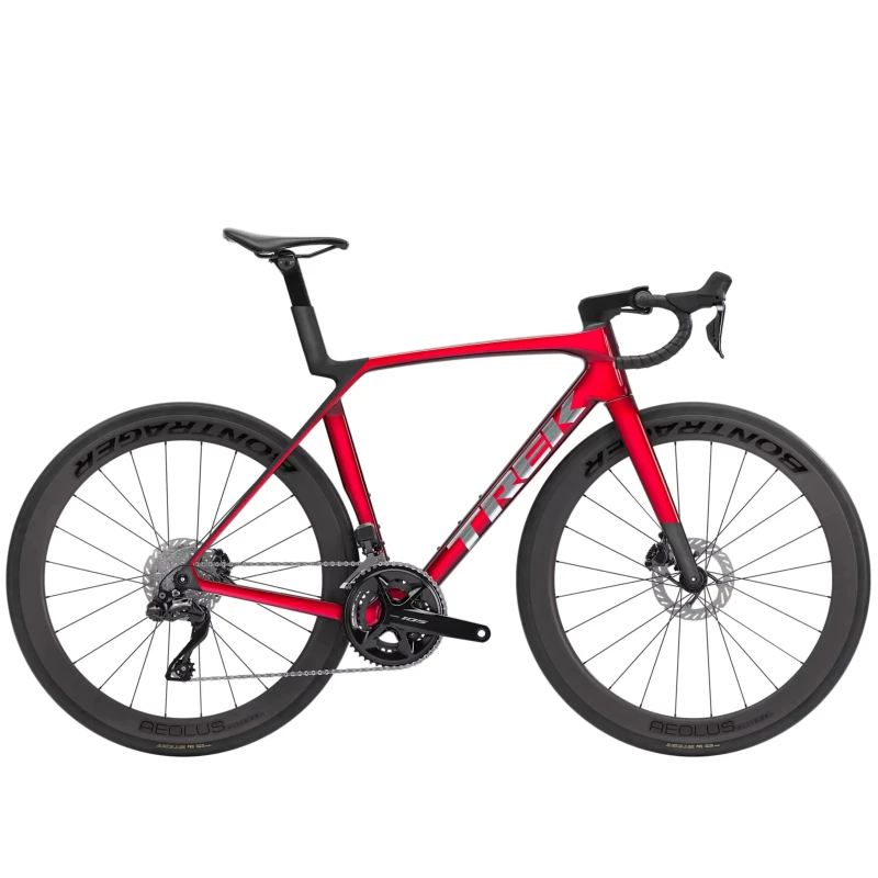 rower-szosowy-trek-madone-sl-6-gen-8-czerwony-1.webp