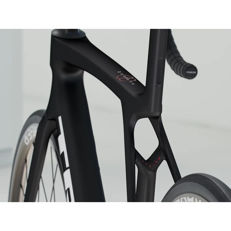 rower-szosowy-trek-madone-sl-5-gen-8-2025-czarny-4.webp