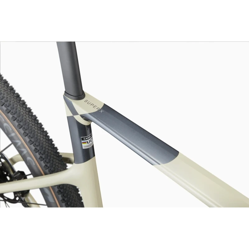 rower-gravel-cannondale-superx-1-bialy-6.webp