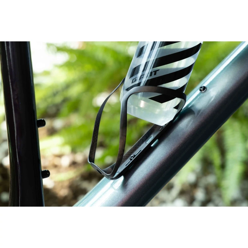 koszyk-na-bidon-giant-airway-pro-3k-czarny-5.webp