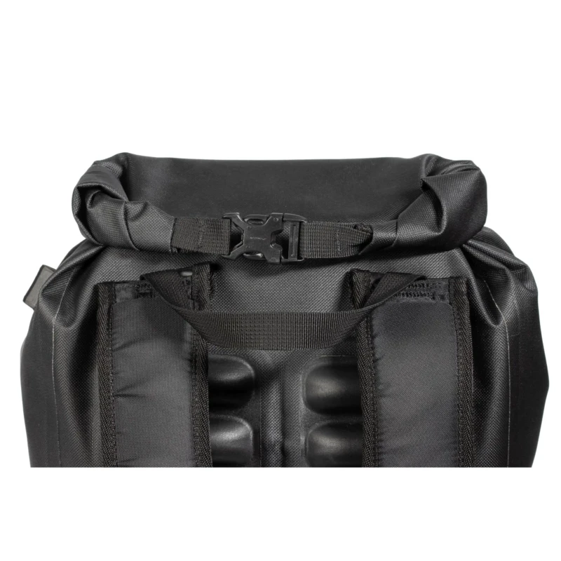 plecak-ortlieb-vario-lite-ql2.1-22l-czarny-13.webp