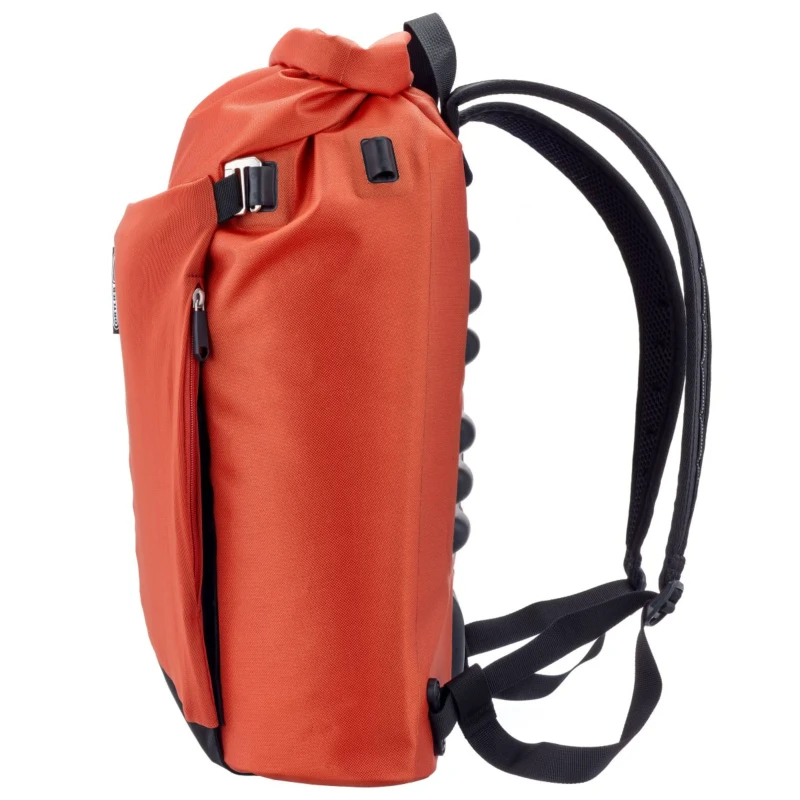 plecak-ortlieb-vario-lite-ql2.1-22l-czerwony-7.webp