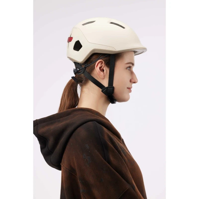 kask-liv-novo-mips-fioletowy-9.webp