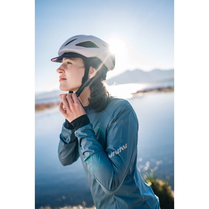 kask-liv-rev-elite-mips-bialy-9.webp