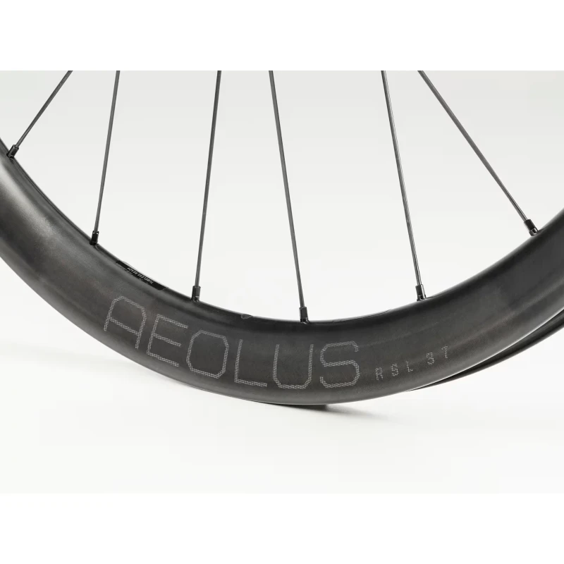 kolo-tylne-bontrager-aeolus-rsl-37-4.webp