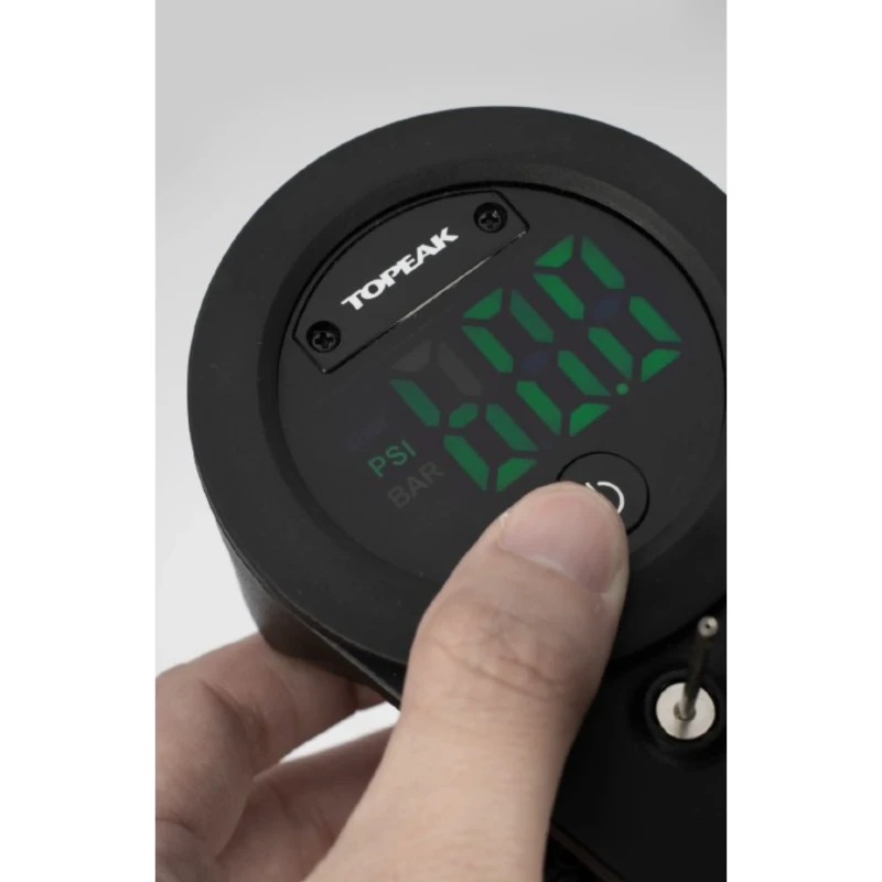 pompka-podlogowa-topeak-joeblow-mountain-x-digital-2.webp