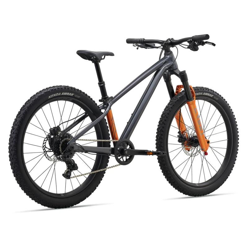 rower-dzieciecy-giant-stp-24-czarny-2.webp