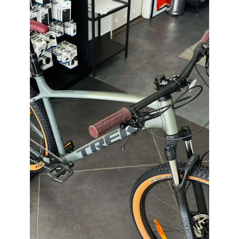 rower-mtb-trek-marlin-6-gen-3-zielony-8.webp