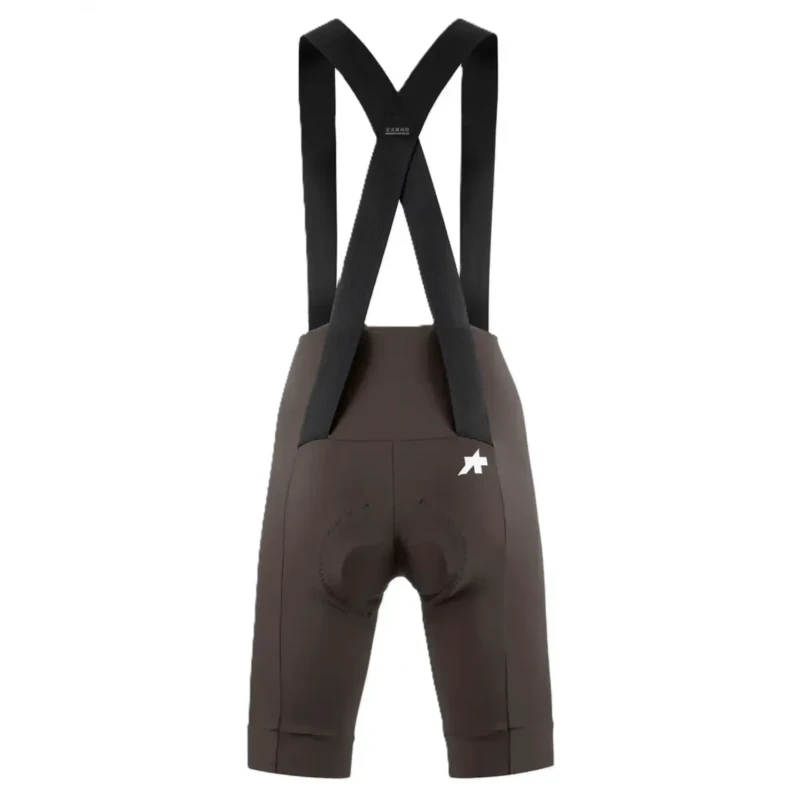 spodenki-rowerowe-assos-uma-gt-s11-brazowe-2.webp