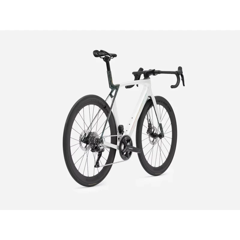 rower-szosowy-trek-madone-sl-6-gen-8-bialy-2.webp