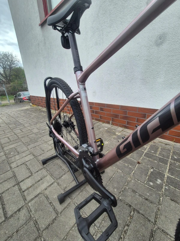 rower-crossowy-giant-roam-3-shell-white-5