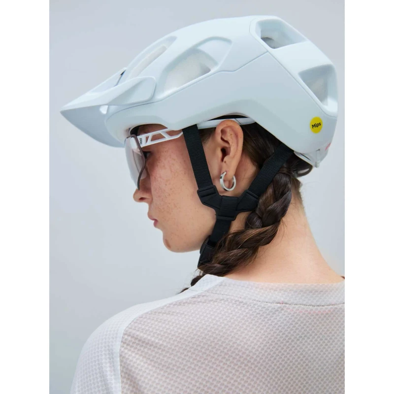 kask-rowerowy-poc-cularis-zielony-5.webp