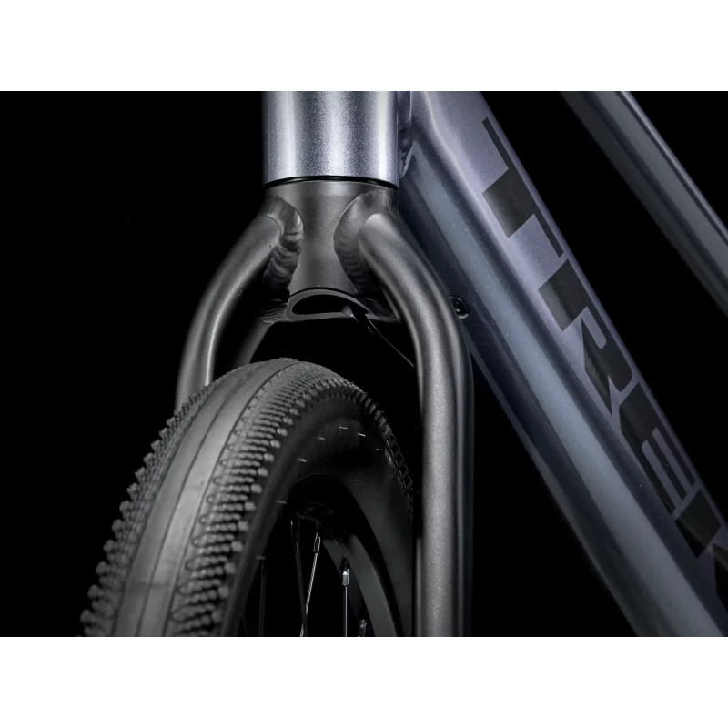 rower-elektryczny-trek-dual-sport-2-stagger-lt-grafitowy-11.webp