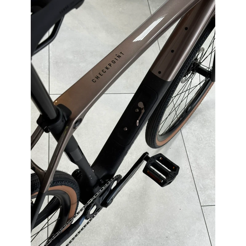 rower-gravel-trek-checkpoint-sl-5-axs-gen-3-2026-brazowy-ml-4.webp