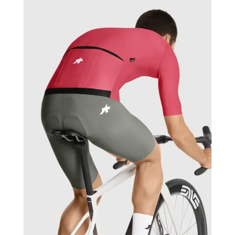 koszulka-assos-equipe-rs-s11-czerwona-7.webp