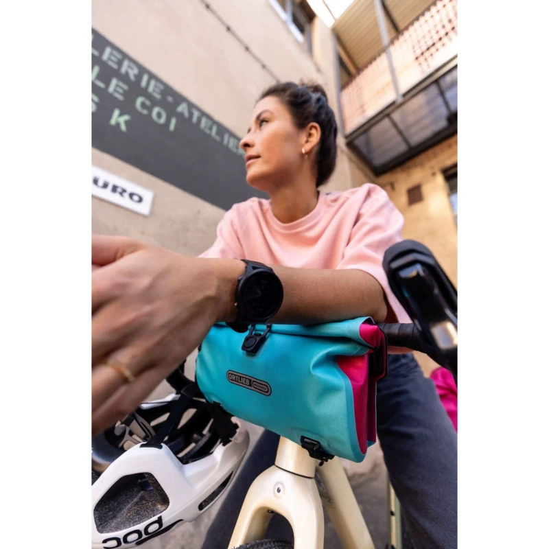 torba-na-kierownice-ortlieb-velo-sling-3l-niebieska-11.webp
