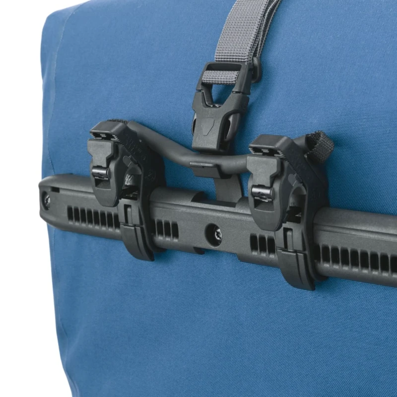 sakwa-tylna-ortlieb-back-roller-plus-23l-niebieska-5.webp