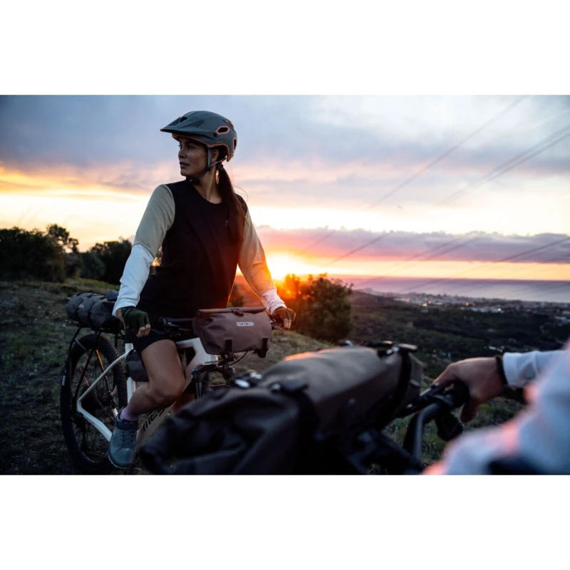 ortlieb-torba-bike-packing-na-kierownice-velo-slin (22).webp