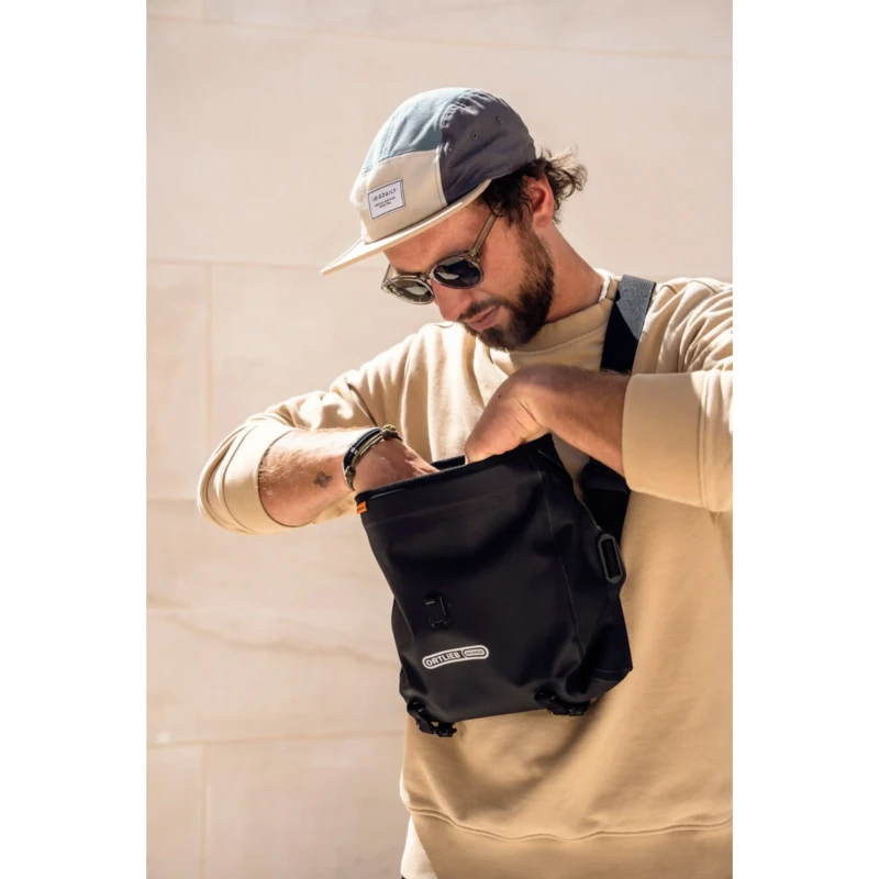 torba-na-kierownice-ortlieb-velo-sling-3l-brazowa-10.webp