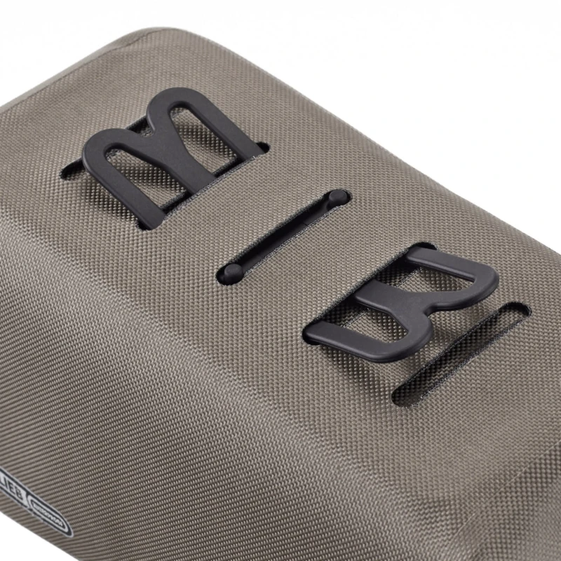 torba-na-rame-ortlieb-toptube-bag-brazowa-4.webp
