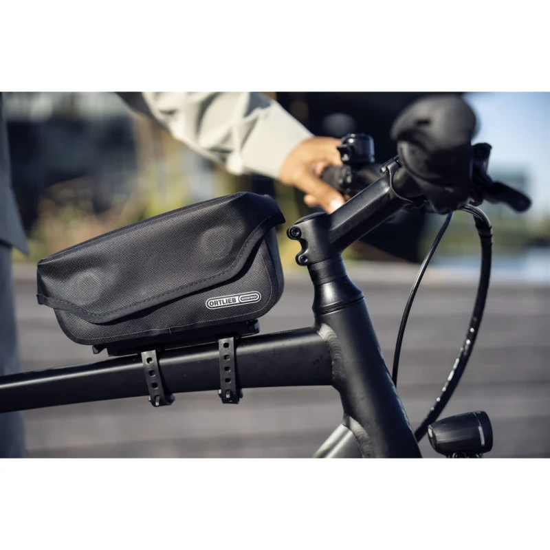 torba-na-rame-ortlieb-toptube-bag-brazowa-9.webp