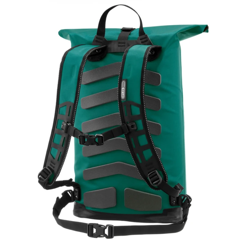 plecak-ortlieb-commuter-daypack-21l-zielony-2.webp