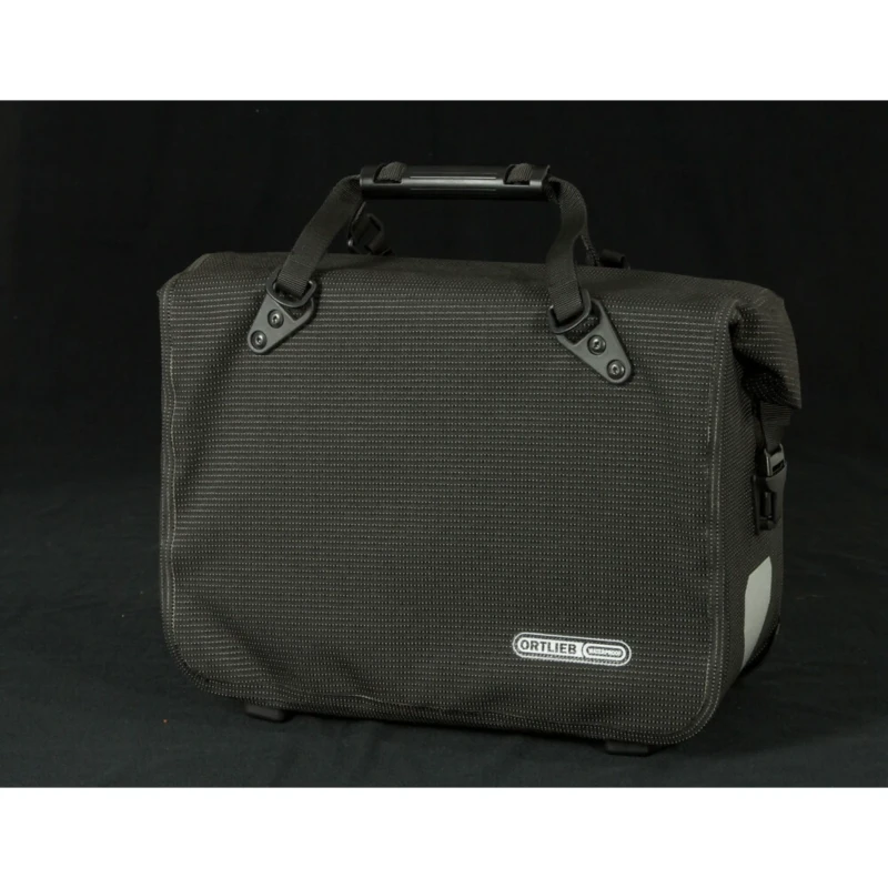 torba-na-bagaznik-ortlieb-office-bag-ql3.1-high-visibility-21l-czarna-6.webp