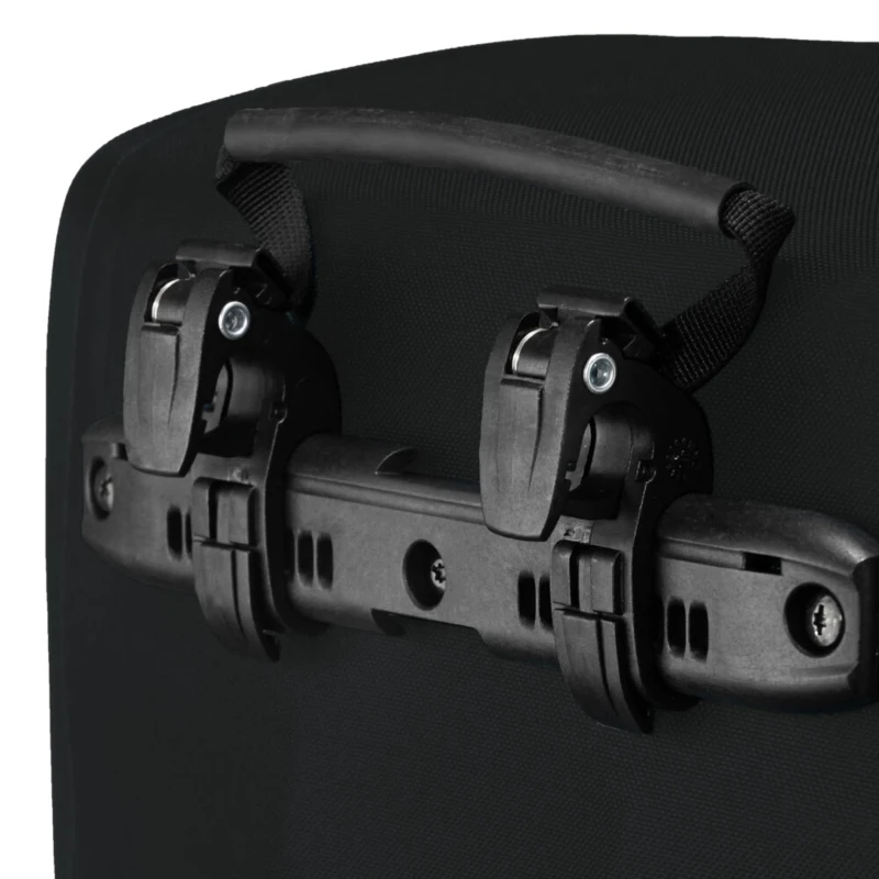 sakwa-tylna-ortlieb-pedal-mate-16l-czarna-5.webp