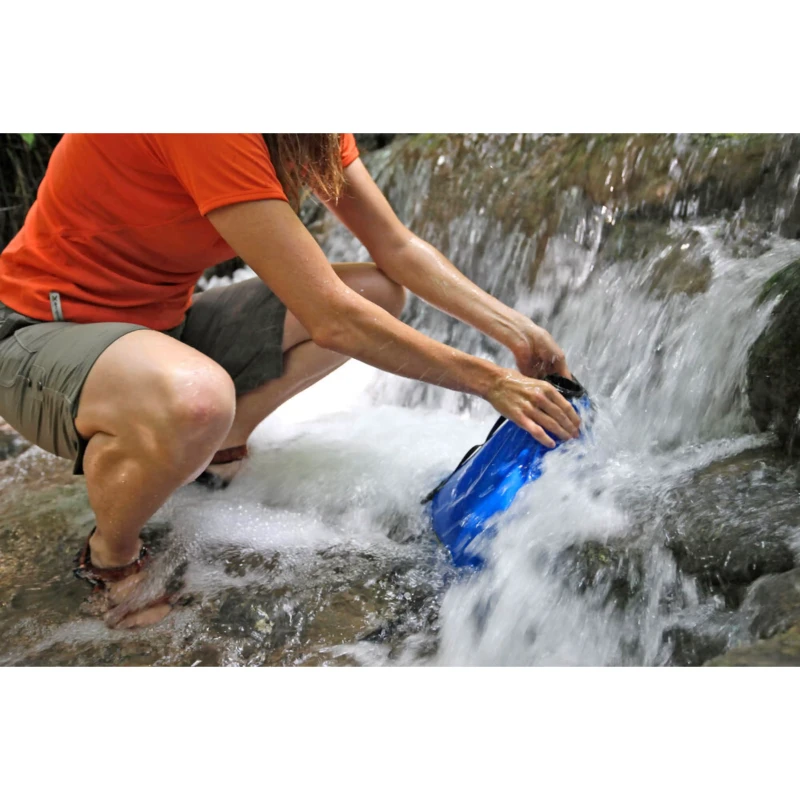 worek-na-wode-ortlieb-water-bag-4l-niebieski-12.webp