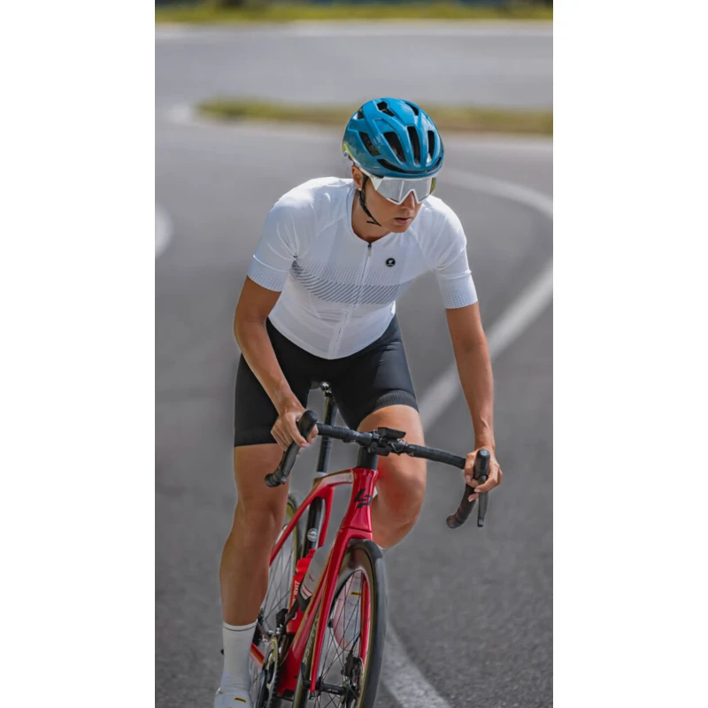 kask-rowerowy-kask-sintesi-niebieski-5.webp