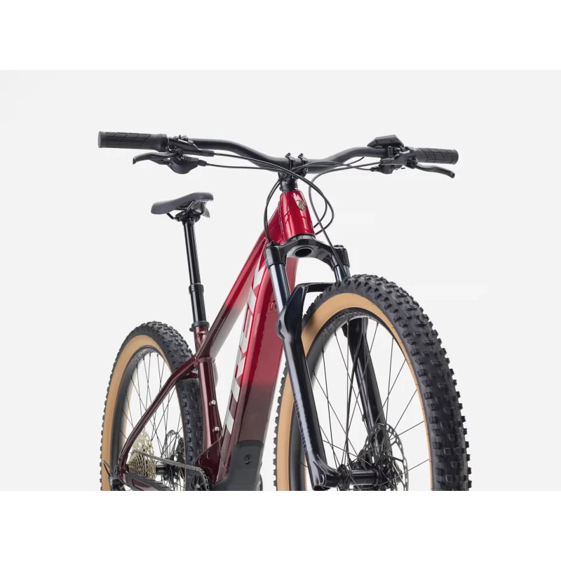 rower-elektryczny-trek-marlin-8-2026-czerwony-4.webp