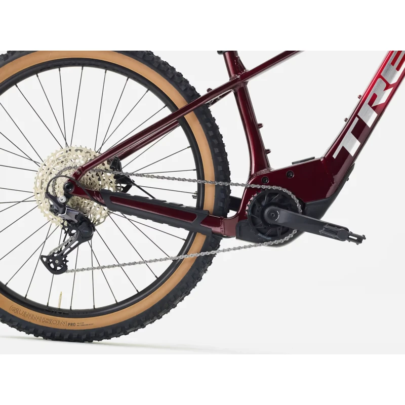 rower-elektryczny-trek-marlin-8-2026-czerwony-6.webp