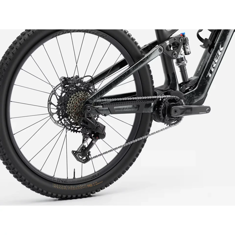 rower-elektryczny-trek-fuel-ex-9.7-gen-2-2026-czarny-4.webp
